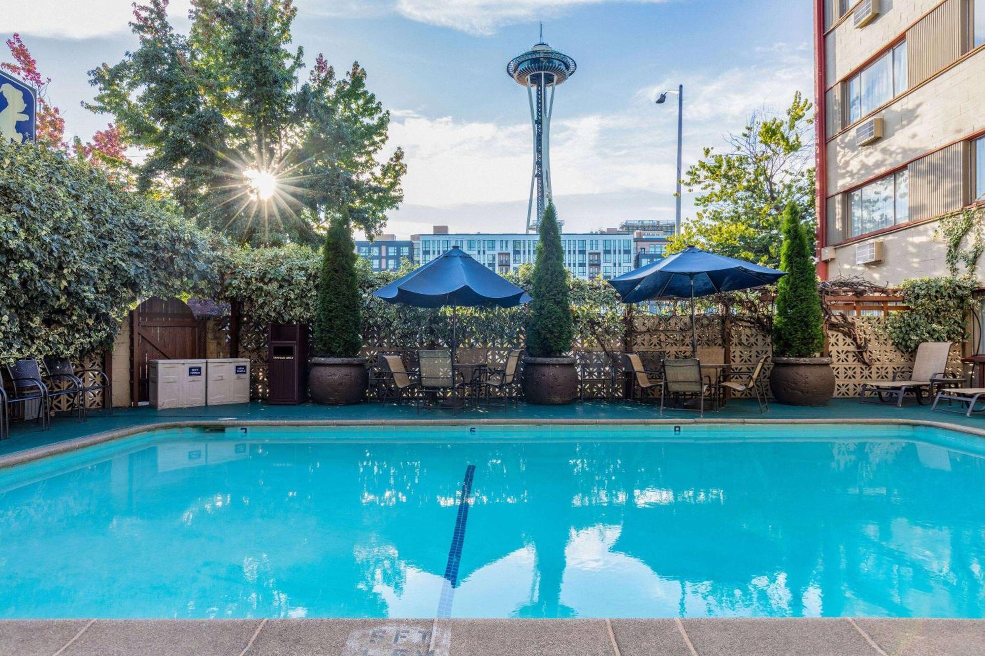Travelodge By Wyndham Seattle By The Space Needle Екстер'єр фото